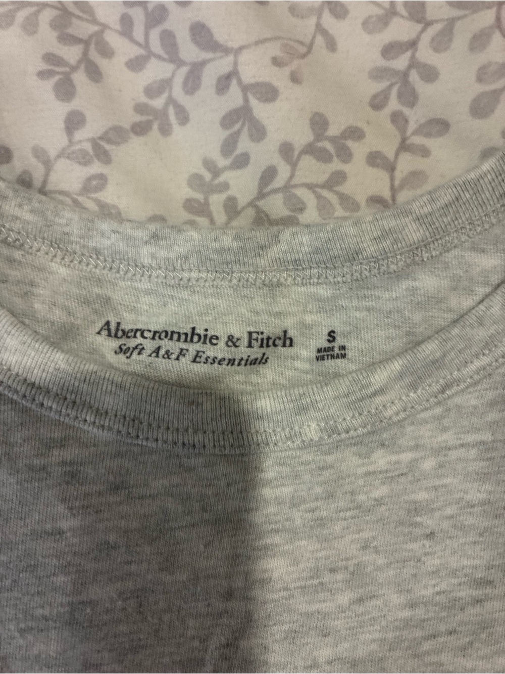 Abercrombie Soft Heather Gray Crewneck Tee - Picture 2 of 3